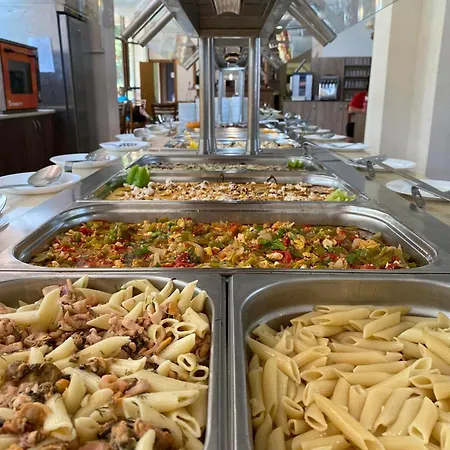 Moreto Seaside Apart-hotel