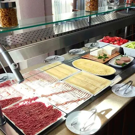 Lägenhetshotell Moreto Seaside 3*