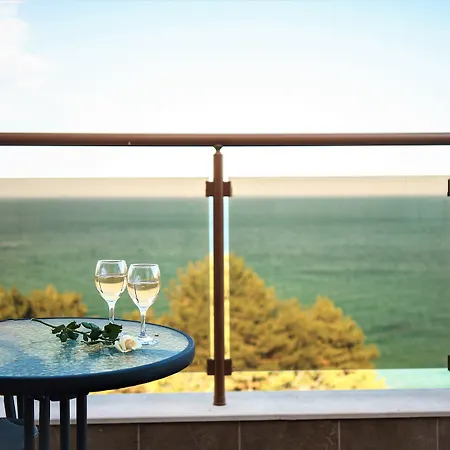 Апарт-отель Moreto Seaside