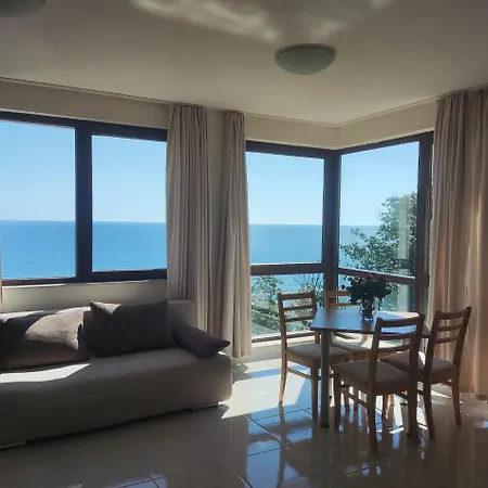 Moreto Seaside Обзор