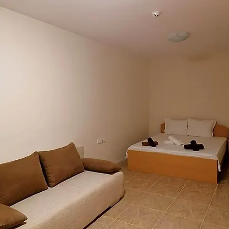 Aparthotel Moreto Seaside 3*