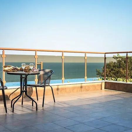 Апарт-отель Moreto Seaside 3*