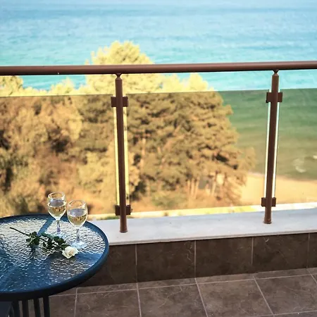 Moreto Seaside Обзор