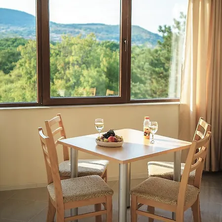 Hotel apartamentowy Moreto Seaside Obzor