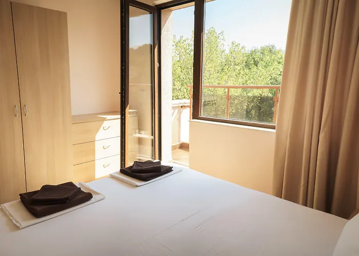 Moreto Seaside 오브조르